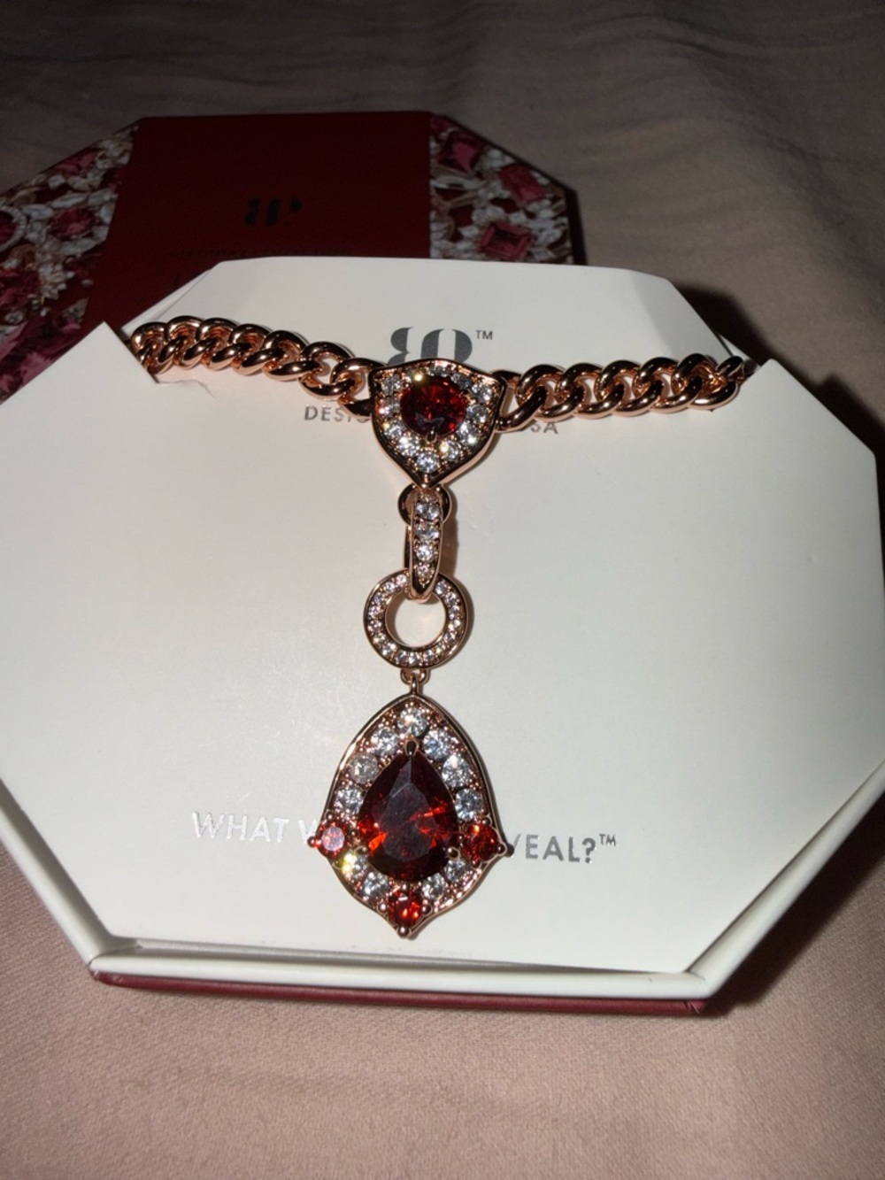 Bomb Party January 2025 RBP8603
This Is The One Rose Gold Drop Necklace - Picture 7 of 7